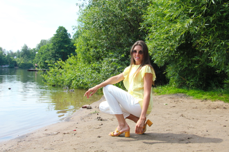 Футболка с воланами