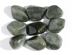 Кошачий глаз (кварцевый), галтовка в ассортименте, ЮАР (20-30 мм, 7-8 г) №6399