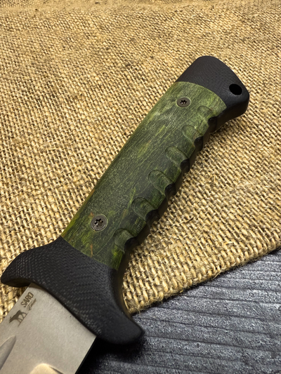 Подарочный нож 6Х9С сталь VG-10, рукоять комбинированная G10 и стабилизированное дерево зеленое