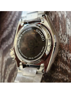 Наручные часы Seiko SRPJ45J1