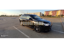 Пороги на Mitsubishi Outlander (2012-2015) Black-Premium
