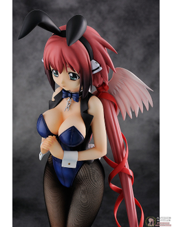 Фигурка 1/4 Икар (Ikaros Bunny ver.)