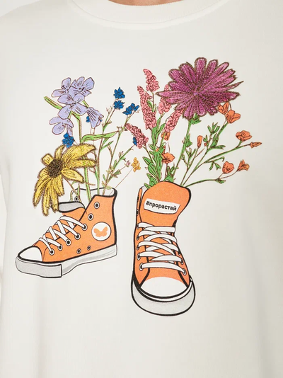 МУЖСКОЙ СВИТШОТ БЕЛЫЙ "ЦВЕТОЧНЫЕ КЕДЫ"