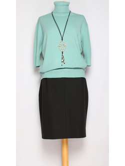 ЮБКА КЛАССИКА "КОРОТКАЯ ШЛИЦА" черная р.48,50,52