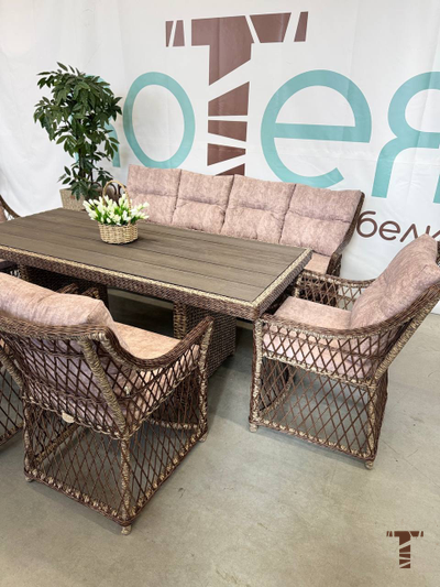 Стол Остров