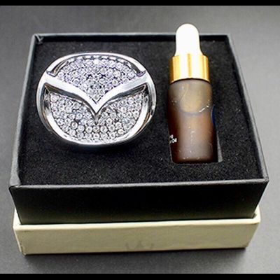 АРОМАТИЗАТОРЫ С ЛОГОТИПАМИ АВТО НА РЕШЁТКУ ВОЗДУХОВОДА