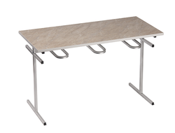 Стол обеденный (пластик)