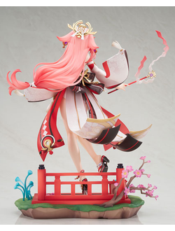 Фигурка 1/7 Яэ Мико (Yae Miko Astute Amusement Ver.)