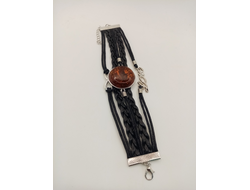 Браслет кожаный с кабошоном.