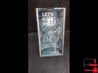 Винный бокал 780 мм с гравировкой в подарочной упаковке