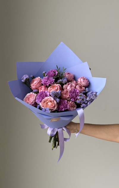 Букет 72 на день влюбленных