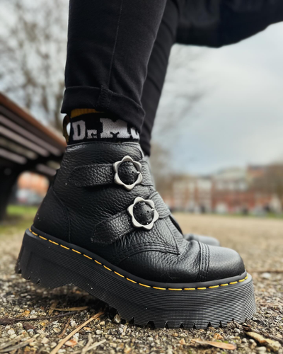 Ботинки Dr Martens Devon Flower Buckle Leather Black