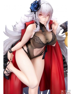 Фигурка 1/7 Граф Цеппелин (Graf Zeppelin Beachside Urd Ver.)