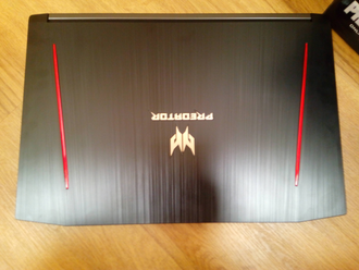 ACER PREDATOR HELIOS 300  PH317-52-56NV  ( 17.3 FHD IPS I5-8300H GTX1050TI(4Gb) 8Gb 1Tb + 240SSD )