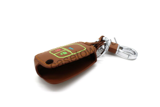 Коричневый чехол для выкидного ключа шевроле 3 кнопки