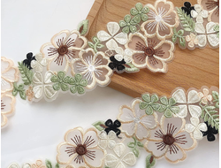 КРУЖЕВНАЯ ЛЕНТА, 6.5 СМ. АРТ. К-00034, 1 МЕТР. ЦВЕТ: Бежевый/салатовый