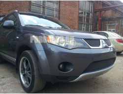 Защита радиатора Mitsubishi Outlander XL 2006-2010 black верх