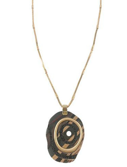 (АРТИКУЛ: 8996/02) КОЛЬЕ ЖЕНСКОЕ, КРУПНАЯ ПОДВЕСКА В КОРИЧНЕВ)-БЕЖЕВЫХ ТОНАХ, ЮВЕЛИРНЫЙ ПЛАСТИК, ЗОЛОТИСТАЯ ЦЕПОЧКА