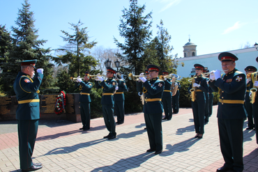 Сквер Славы 11.04.2022 г