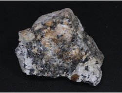 Циркон (кристаллы в породе), Россия, Южный Урал, Вишневые горы (47*45*28 мм, 69 г) №17780