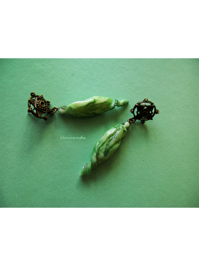 Зелёные серьги-капли "Нефритовый дух"