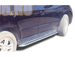Пороги с накладным листом d53 для Hyundai Santa Fe (2010-)