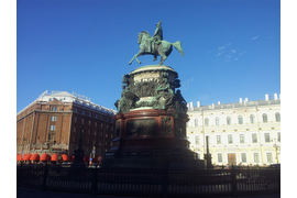 Обзорная экскурсия по Петербургу