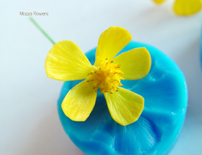 "Цветок полевого лютика" Силиконовый молд (вайнер)