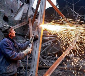 Особенности демонтажа металлоконструкций в Екатеринбурге