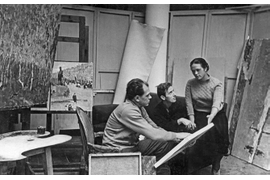 В творческой мастерской АХ СССР (Ленинград), 1958 г. Слева направо: О,Еремеев, В,Малевский, З,Бызова. Фото А,Михайлова (ЛенТасс)