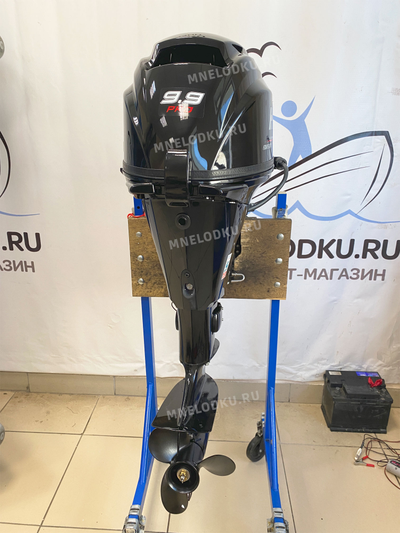 Лодочный мотор HIDEA HDBF9.9FES PRO сзади