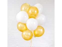 Белые и золотые шары