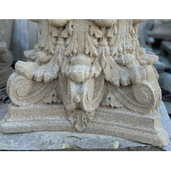 Капитель каменная резная