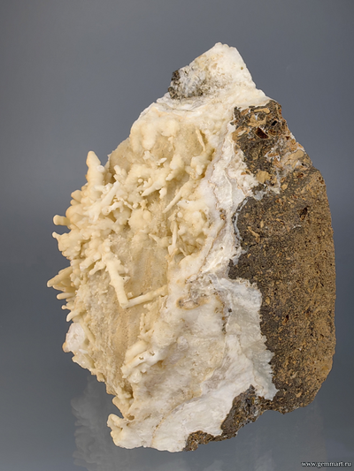 Геликтиты (кальцит). Белая Калитва. Россия. 145*165*90мм