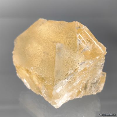 Кальцит, исландский шпат. Россия. 80*48*55мм