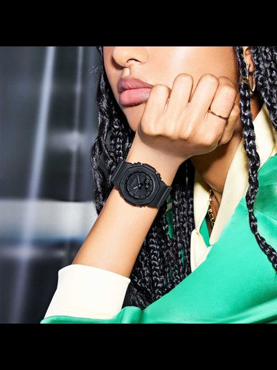 Часы Casio G-Shock GMA-P2100BB-1A