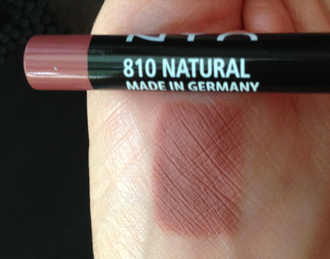 Карандаш для губ NYX Slim Lip Pencil 10 Natural