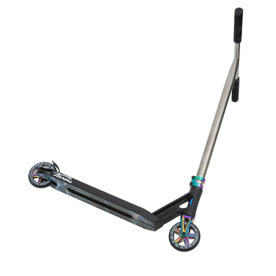 Самокат Комета Эфир чёрный неохром лёжа