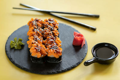 Запеченные роллы Окинава