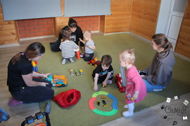 "Вместе с мамой". Развивающие занятия для детей 1,5 - 3 лет.