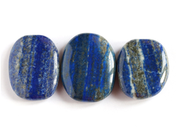 Лазурит, полировка плоская в ассортименте, Афганистан (40*30*10 мм, 25-30 г) №15577