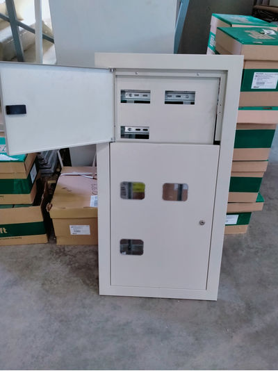 Щит этажный на 3 квартиры без слаботочного отсека ЩЭ-3