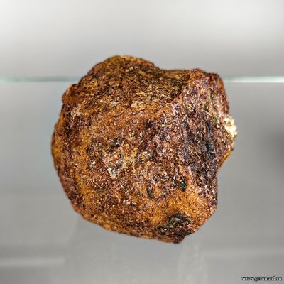 Альмандин (разн. гранат). Россия. 47*30*35мм