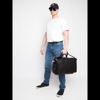 Кожаная мужская сумка Toara black (арт. 5058-61)