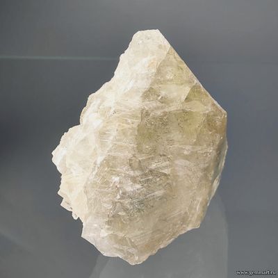 Целестин с включениями пирита. КЧР. Россия. 47*43*20мм