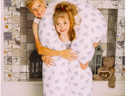 Подушка обнимашка детям форма U размер 340 х 35 см шарики внутри + наволочка на молнии рисунок Мороженое