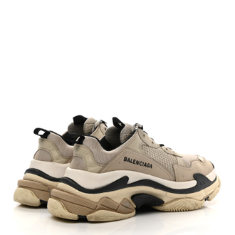 Кроссовки Balenciaga Triple S серые с черным