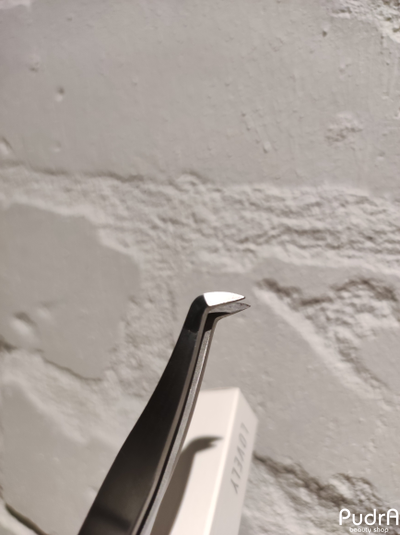 Lovely Пинцет для наращивания ресниц тип "Круглый сапожок"