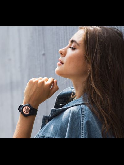 Часы Casio G-Shock GMD-S6900MC-1ER