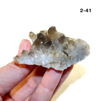 Раухтопаз натуральный (микро-друза) Казахстан №2-41: 39,0г - 49*47*32мм